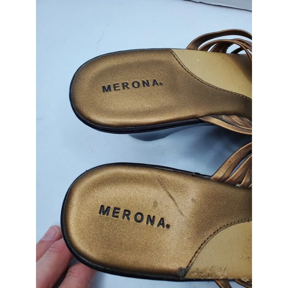 Y2K Sandals Merona Gold Small‎ Heel Wedge Size 9 Fast Shipping